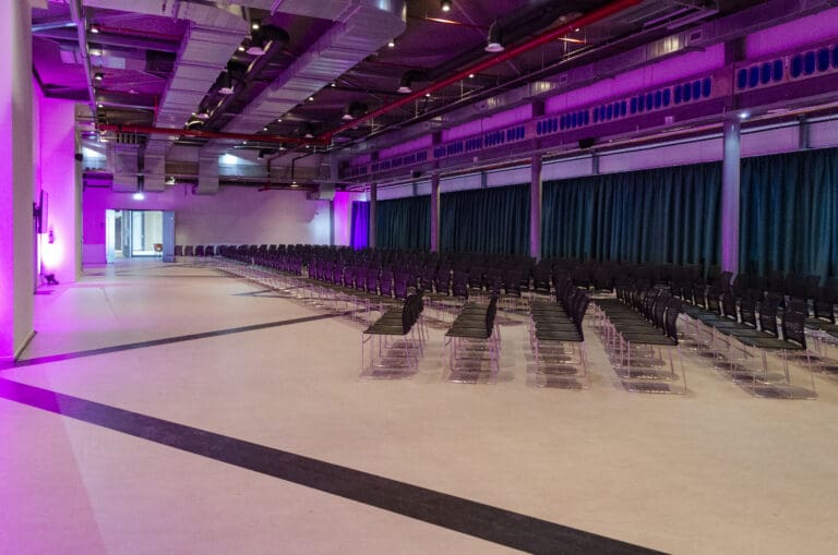 Molenley congreszaal Breepark Theater opstelling