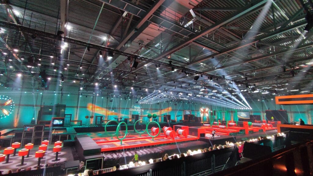 Big Bounce TV productie in Evenementenhal Breepark