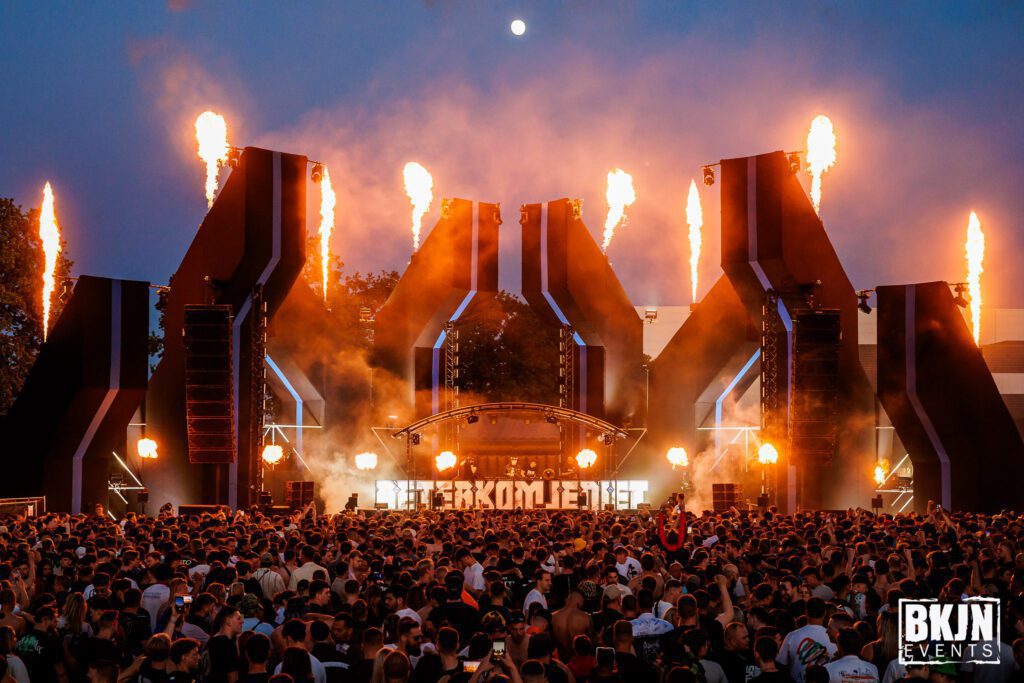 Beter Kom Je Niet Festival bij Breepark